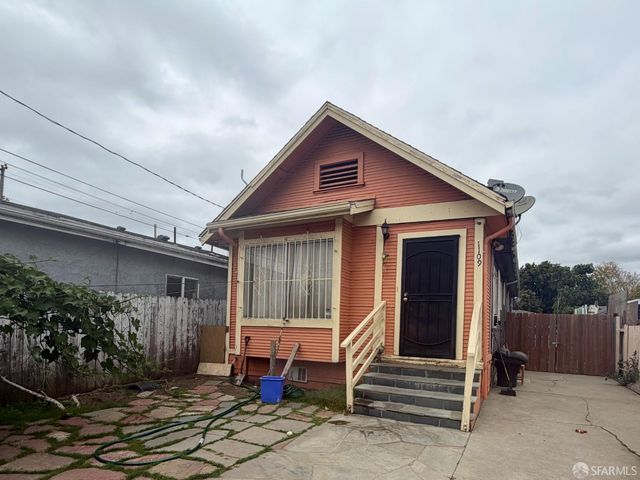 Property photo 32