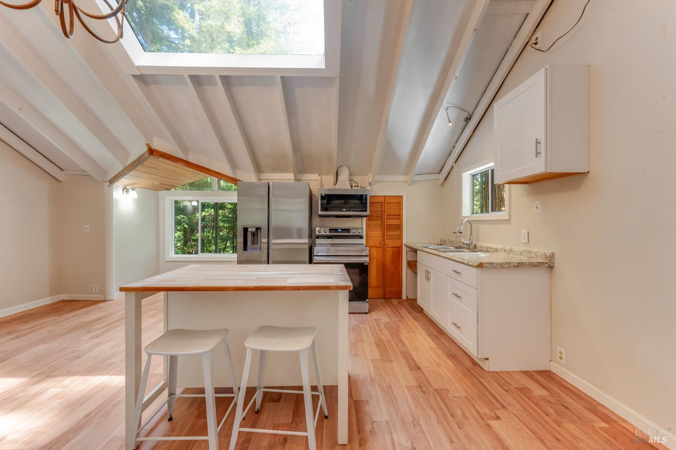 Property photo 24