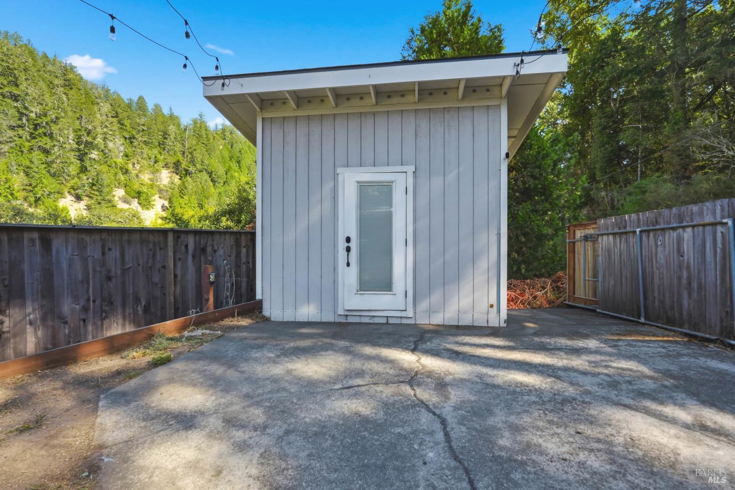Property photo 30