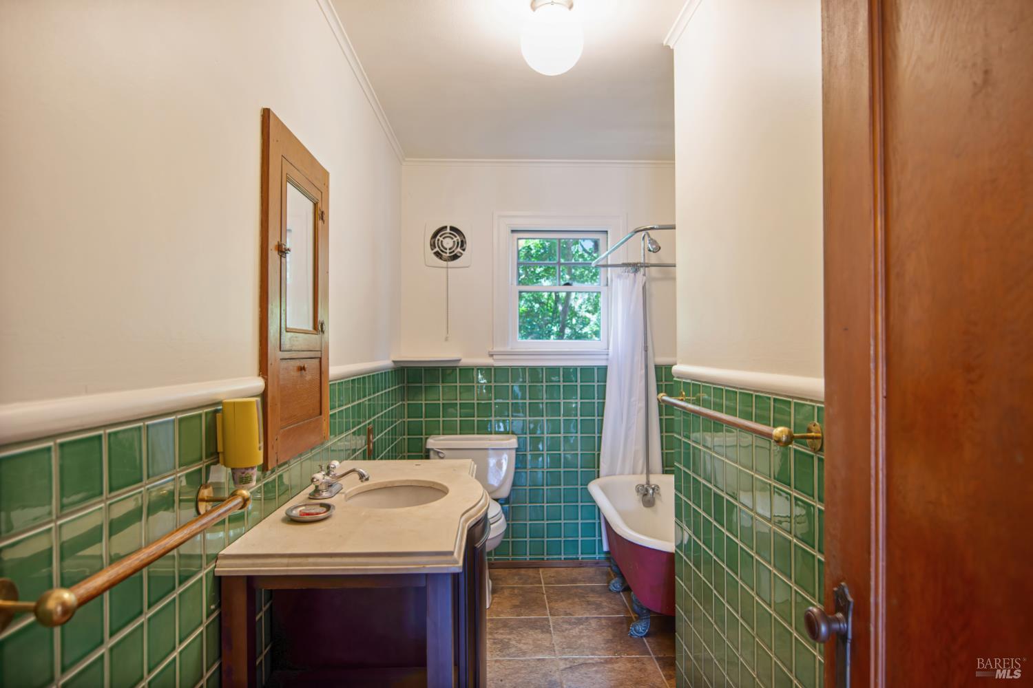 Property photo 30