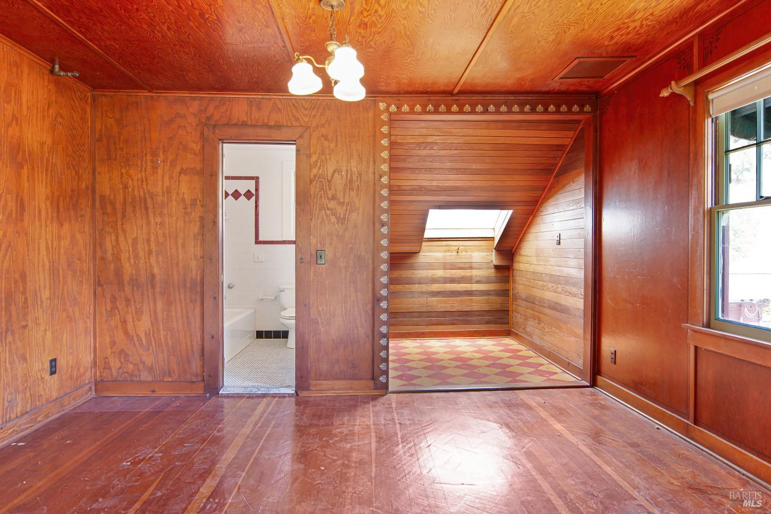 Property photo 31