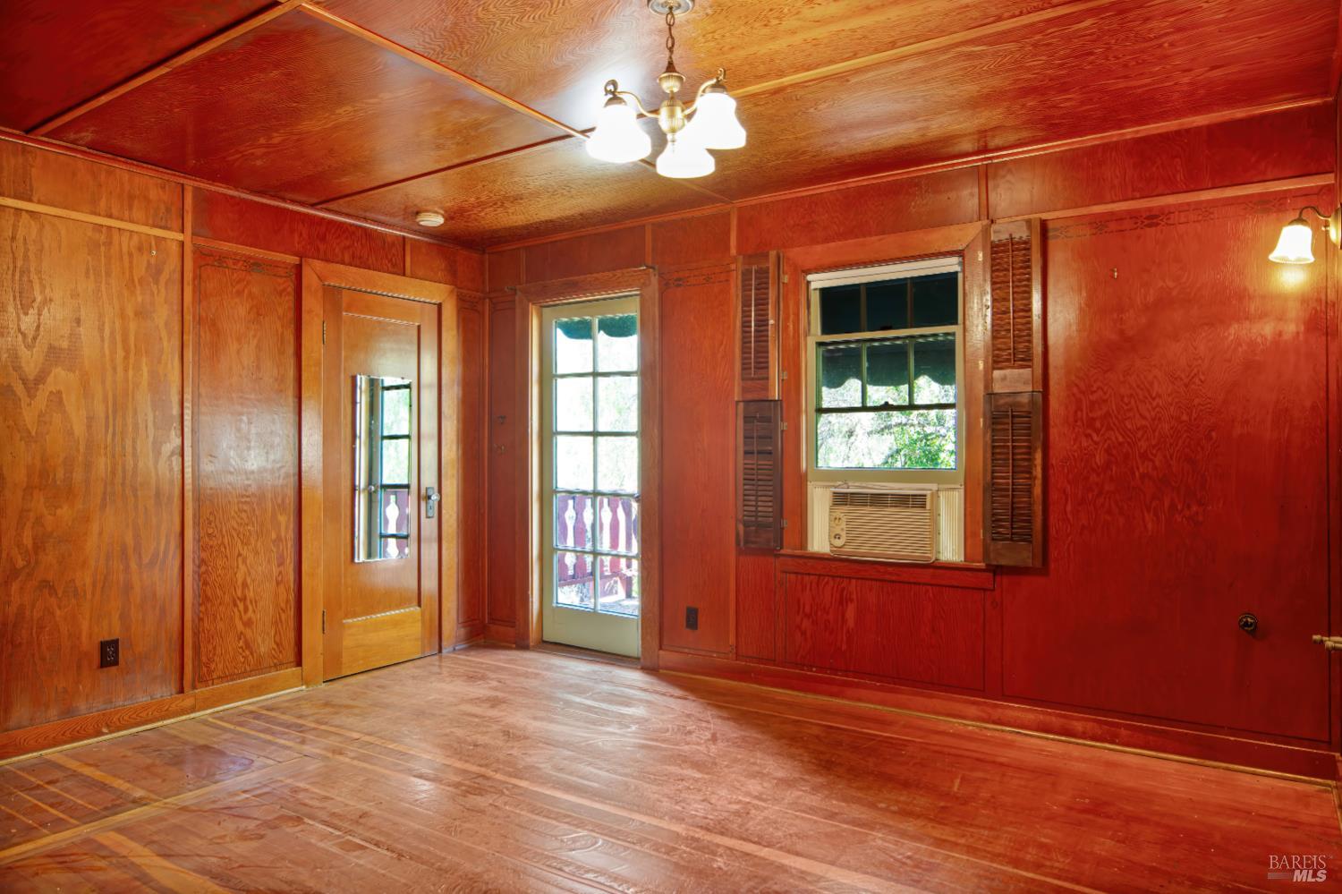 Property photo 32