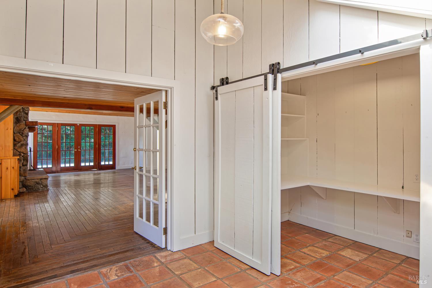 Property photo 38