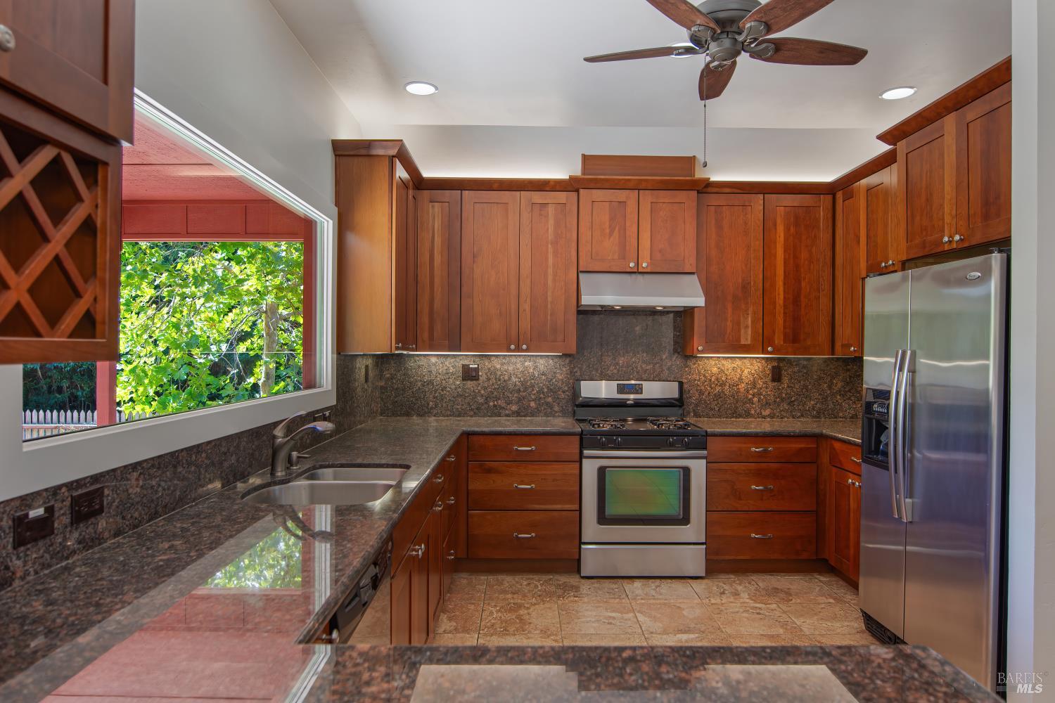 Property photo 44