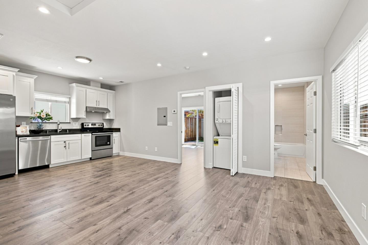 Property photo 35