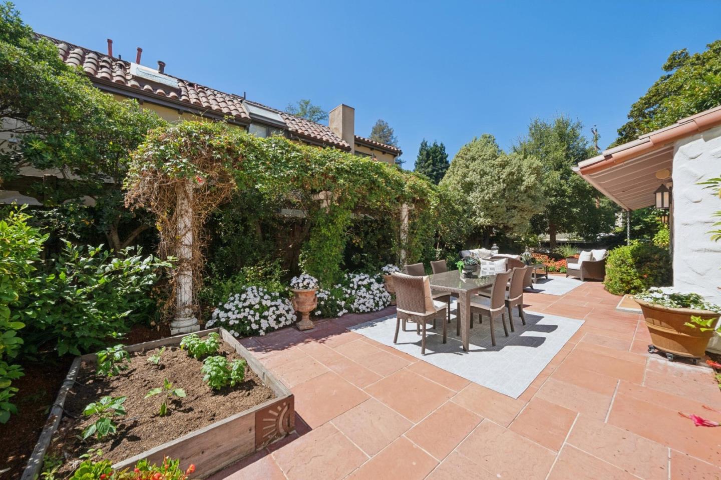Property photo 30