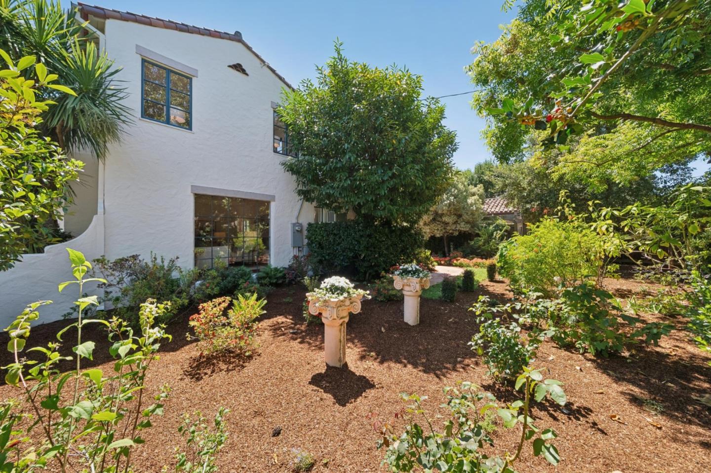 Property photo 36