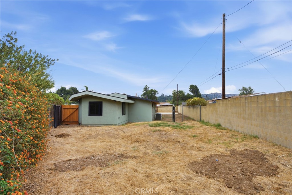 Property photo 31