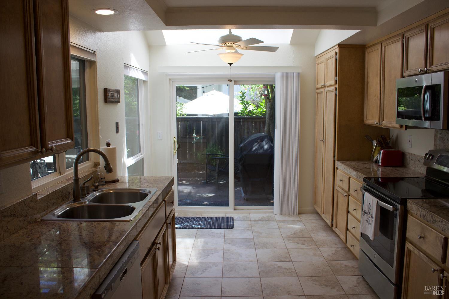 Property photo 30