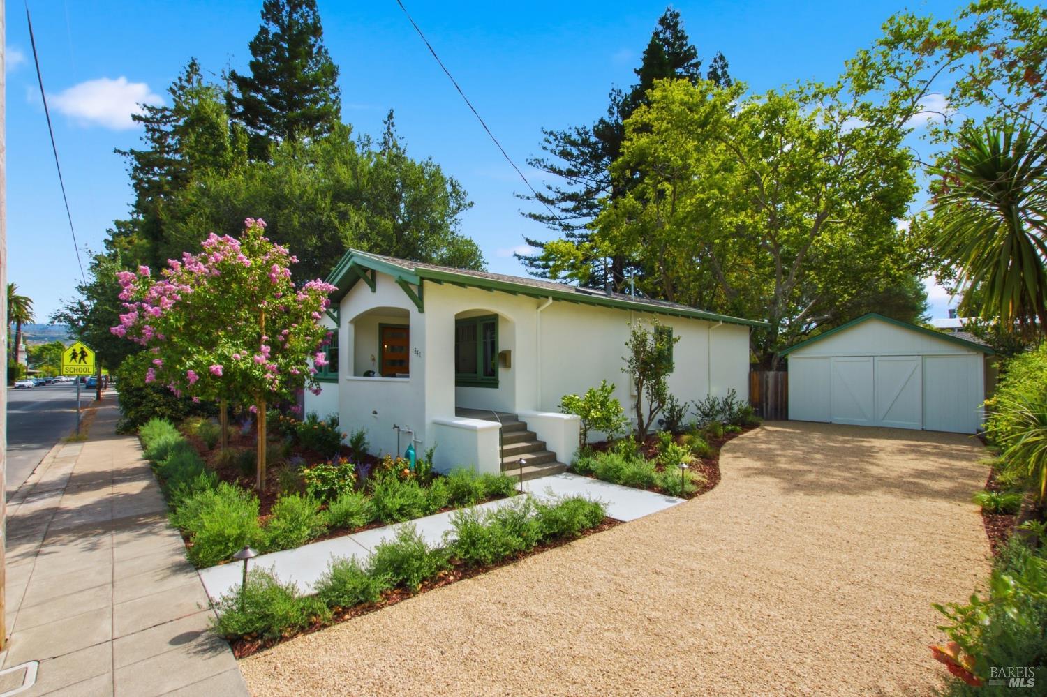 Property photo 44