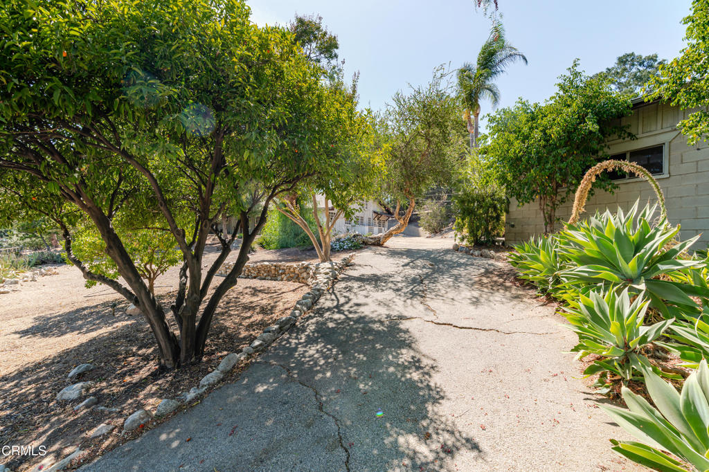Property photo 32