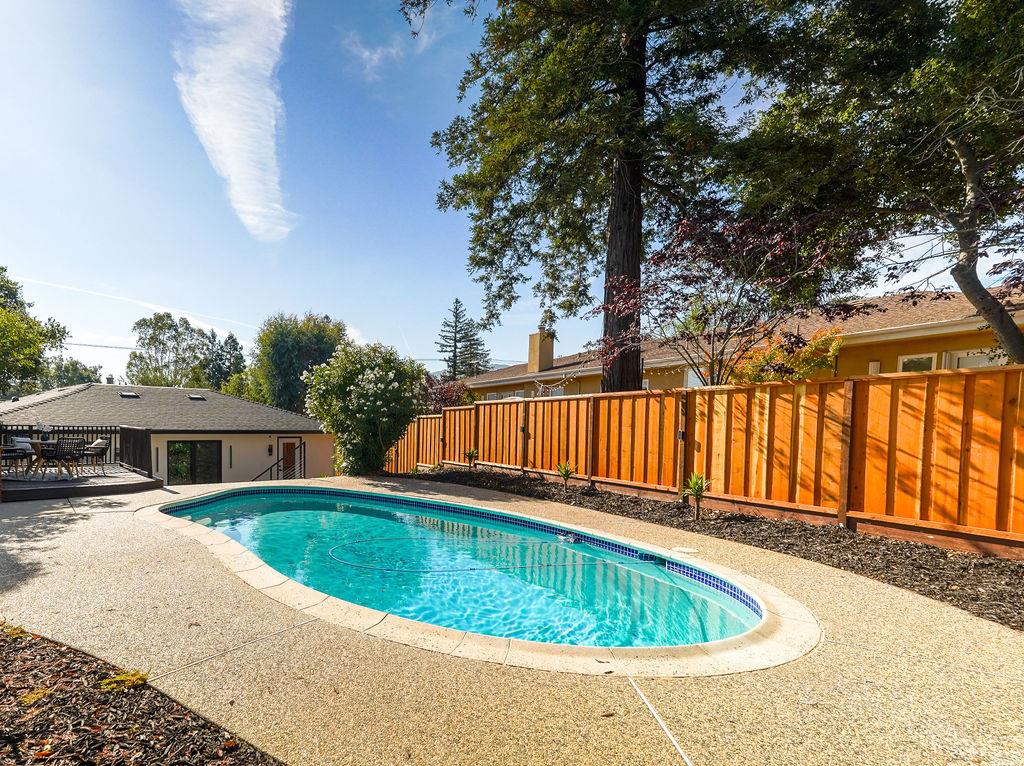 Property photo 28