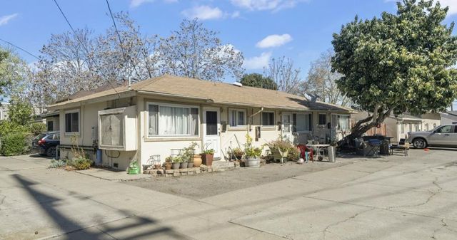Property photo 28