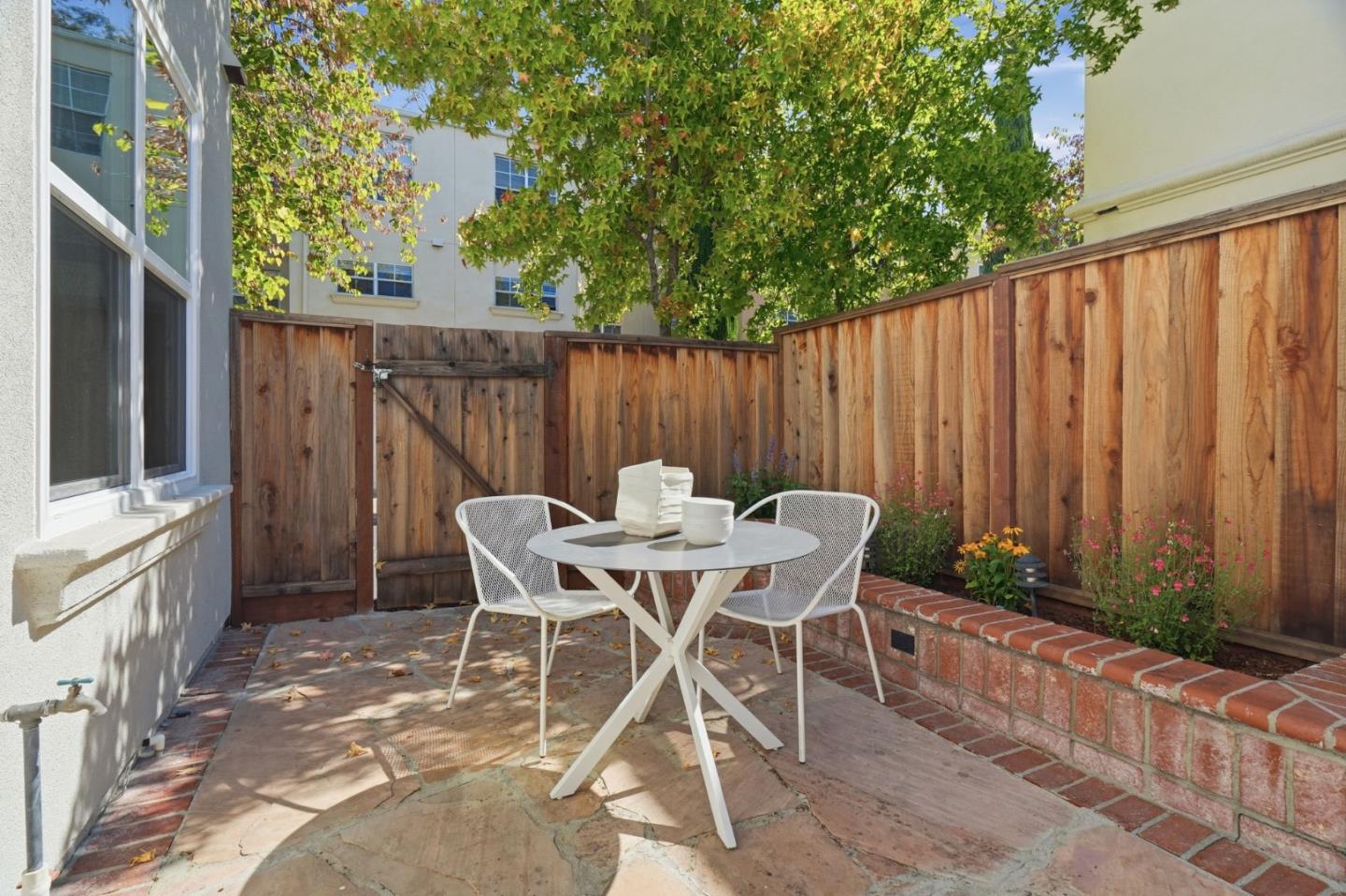 Property photo 44