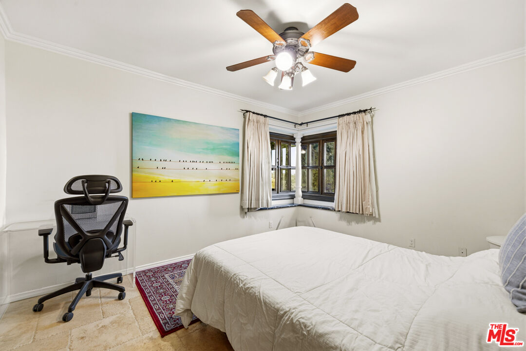 Property photo 34