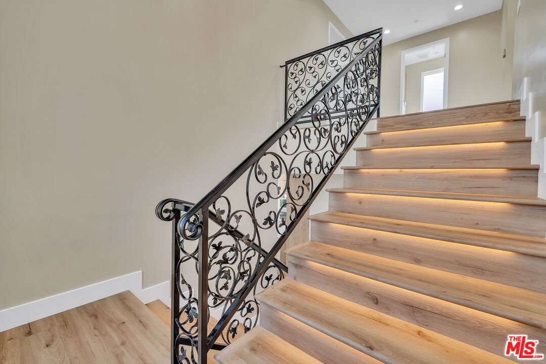 Property photo 50