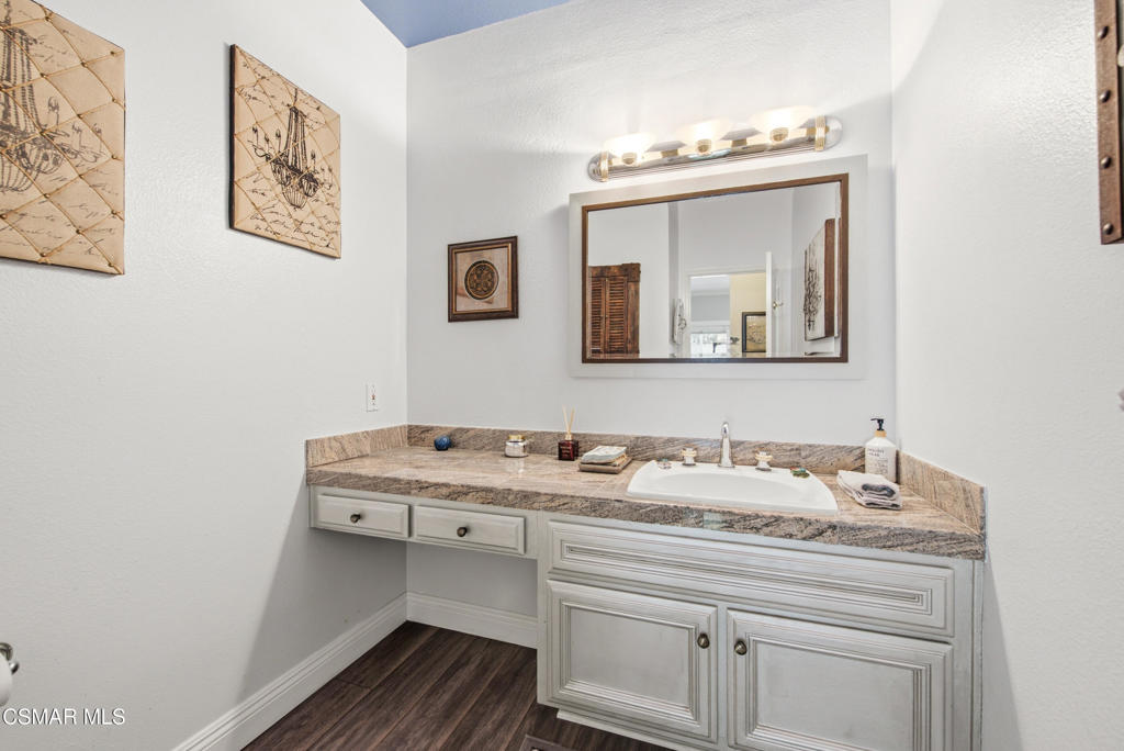 Property photo 33