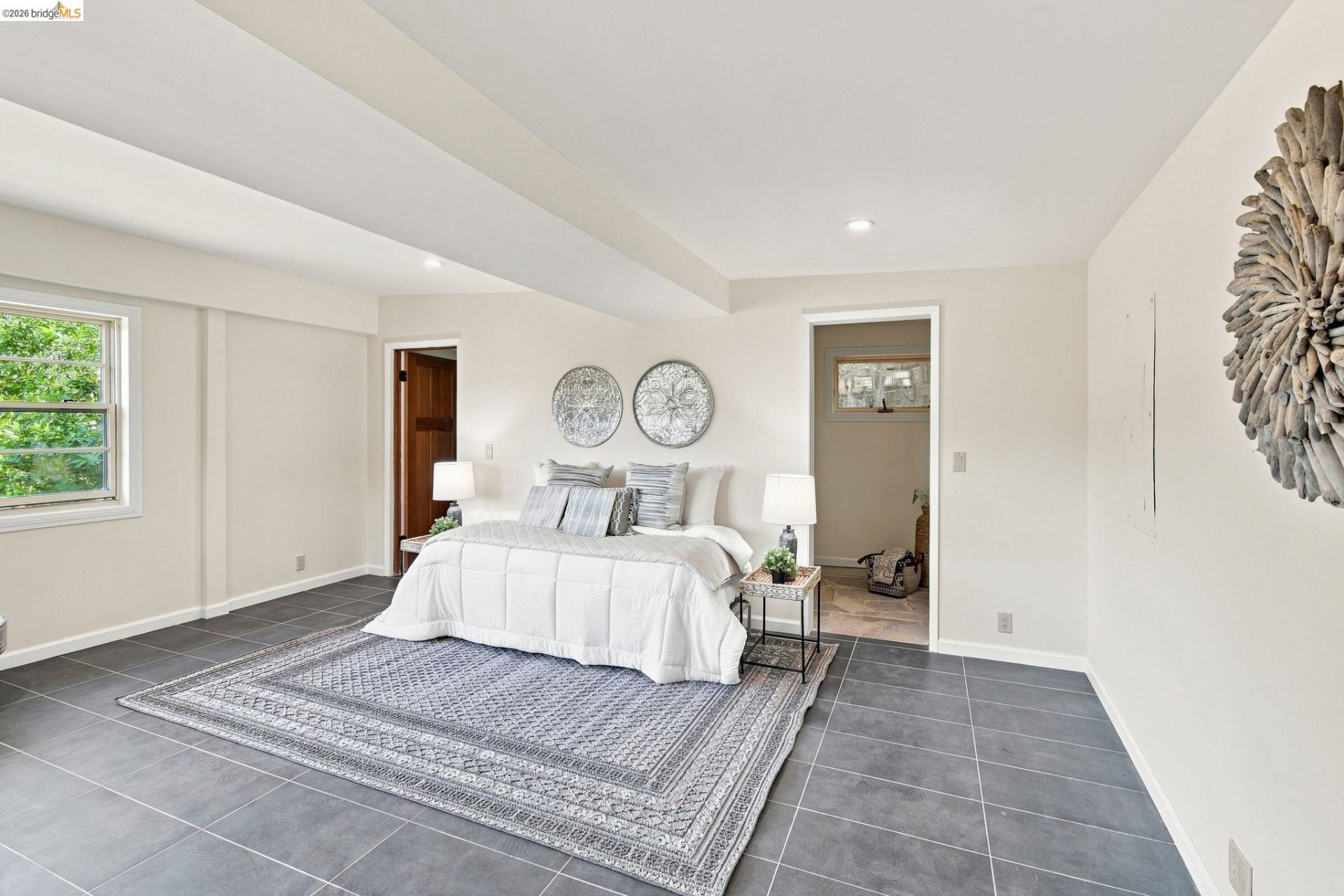 Property photo 50