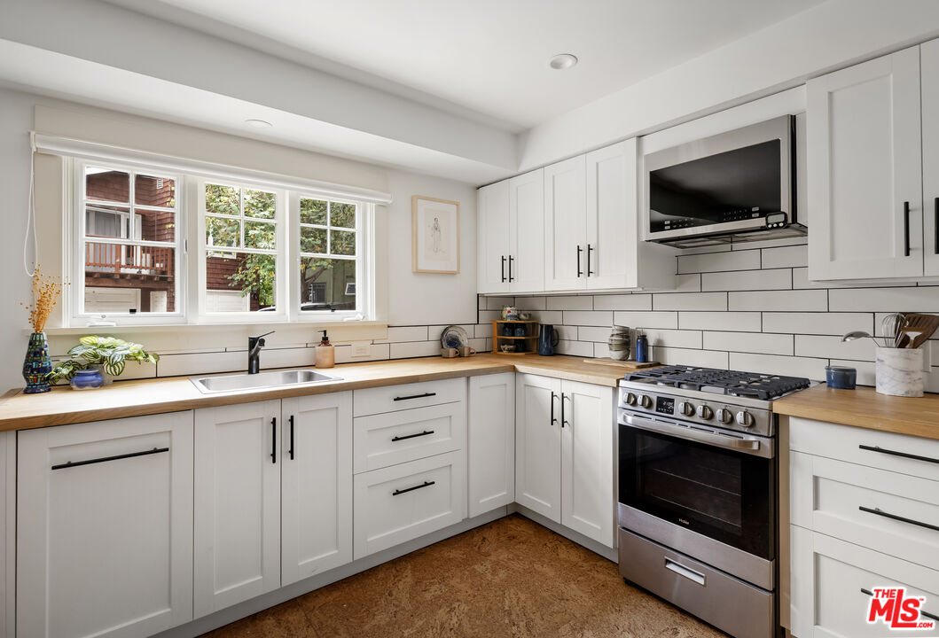 Property photo 40
