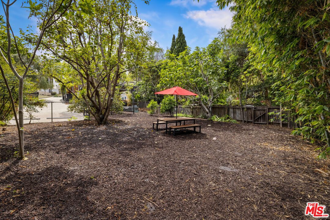 Property photo 44