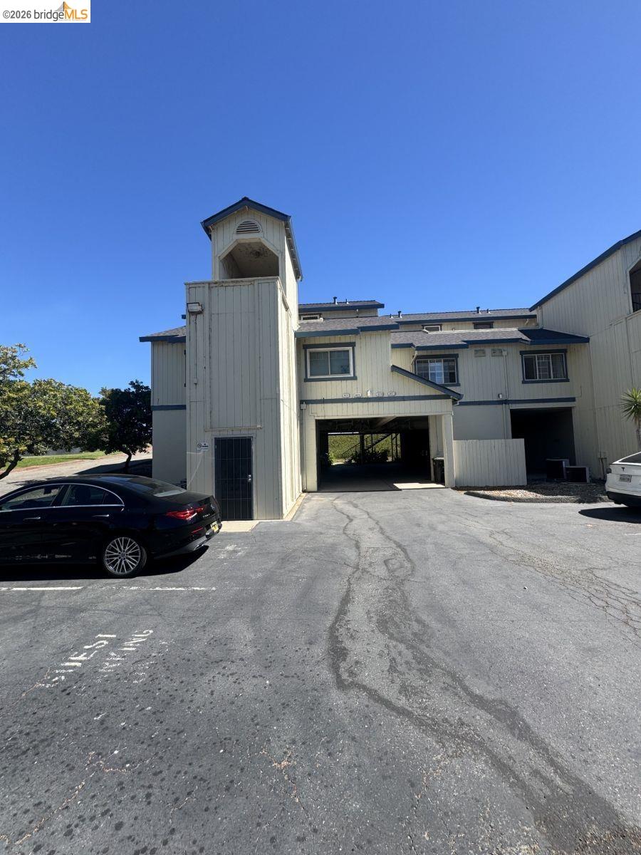 Property photo 38