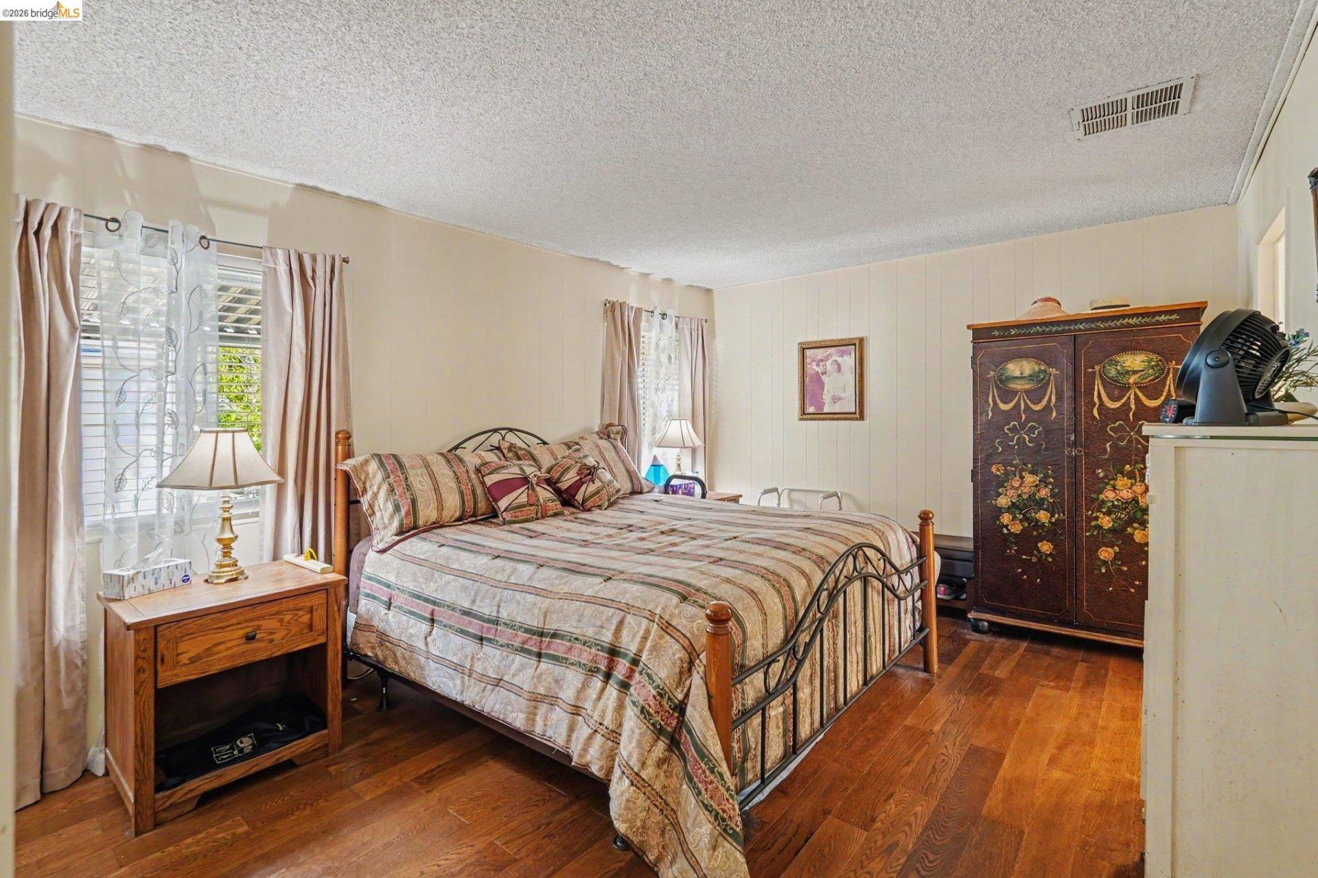 Property photo 30