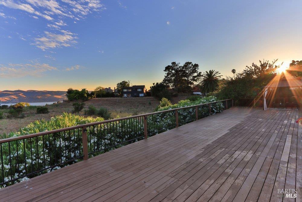 Property photo 43