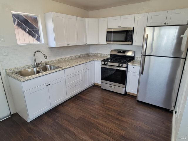 Property photo 36