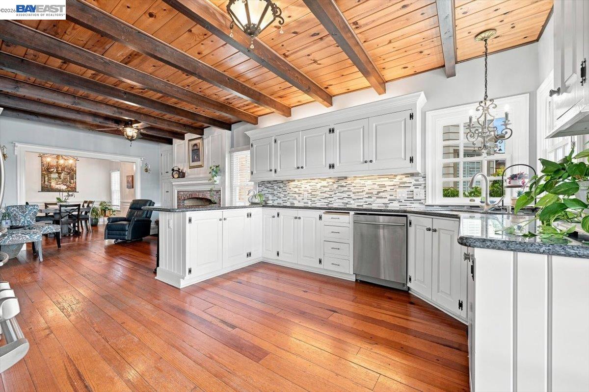 Property photo 48