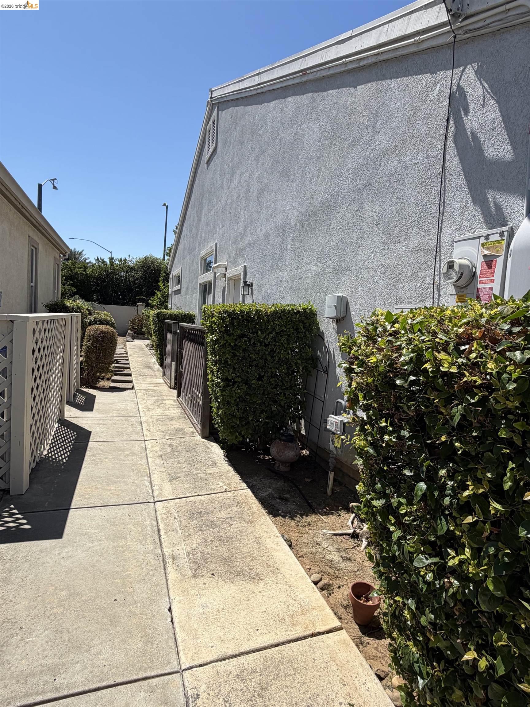 Property photo 40