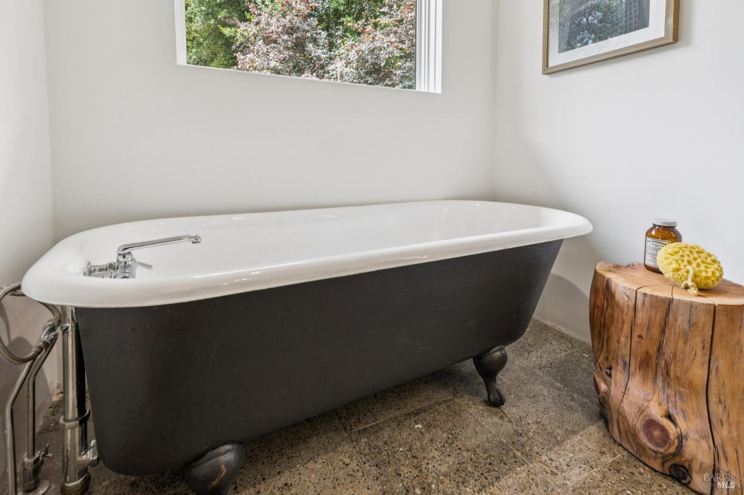 Property photo 44