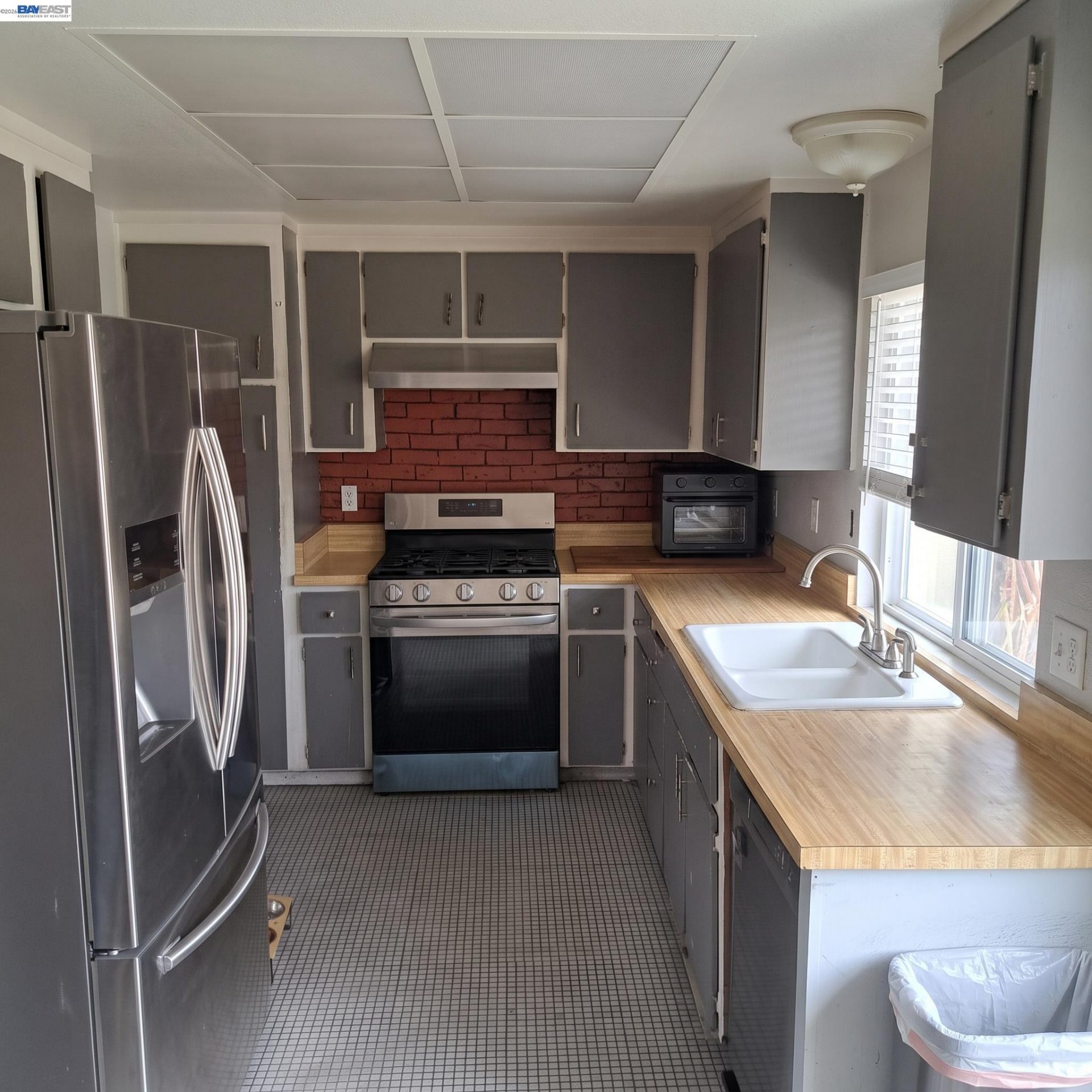 Property photo 31