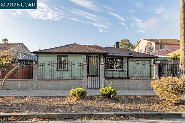 Property photo 37
