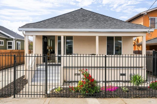 Property photo 40