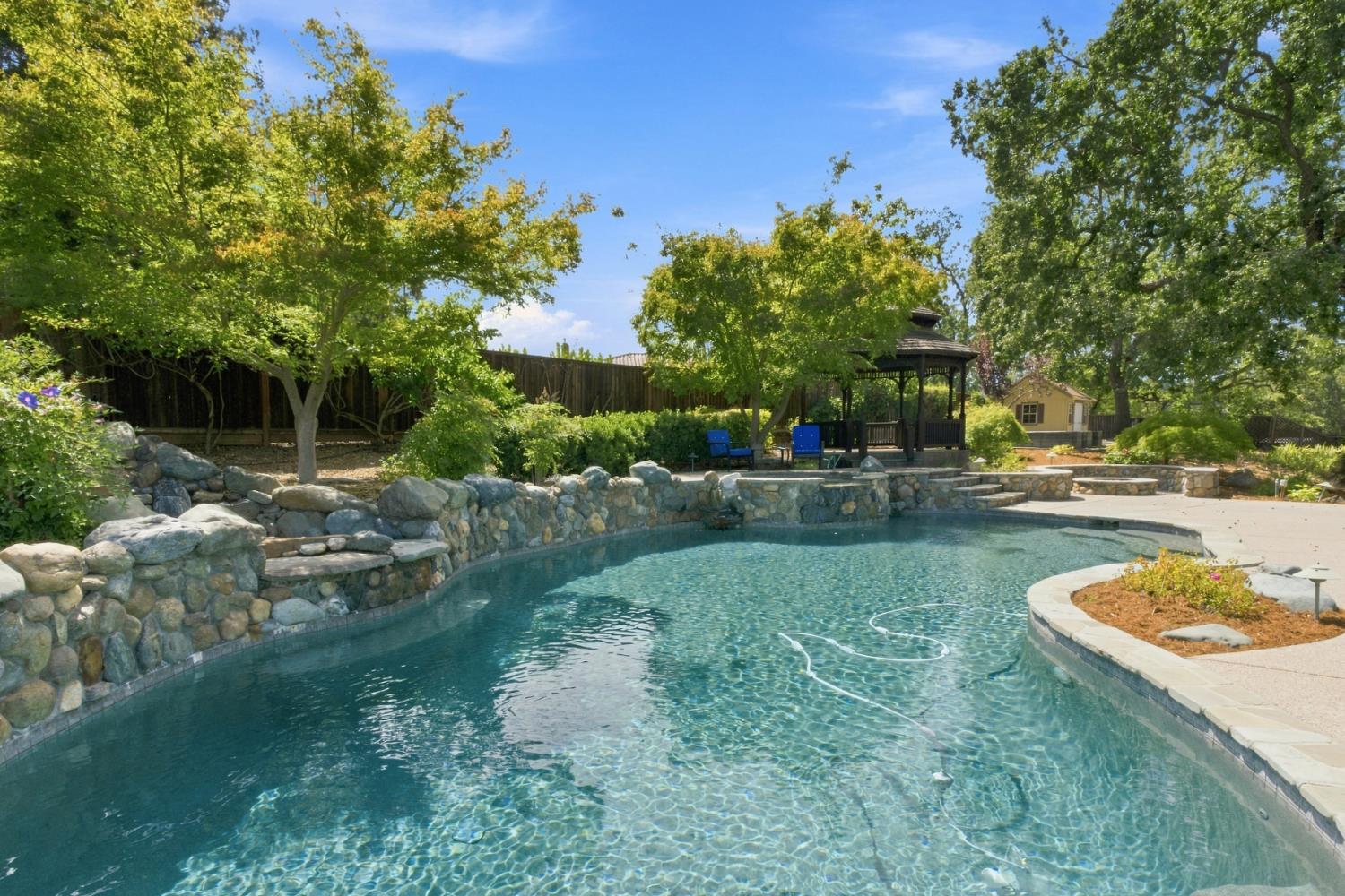Property photo 40
