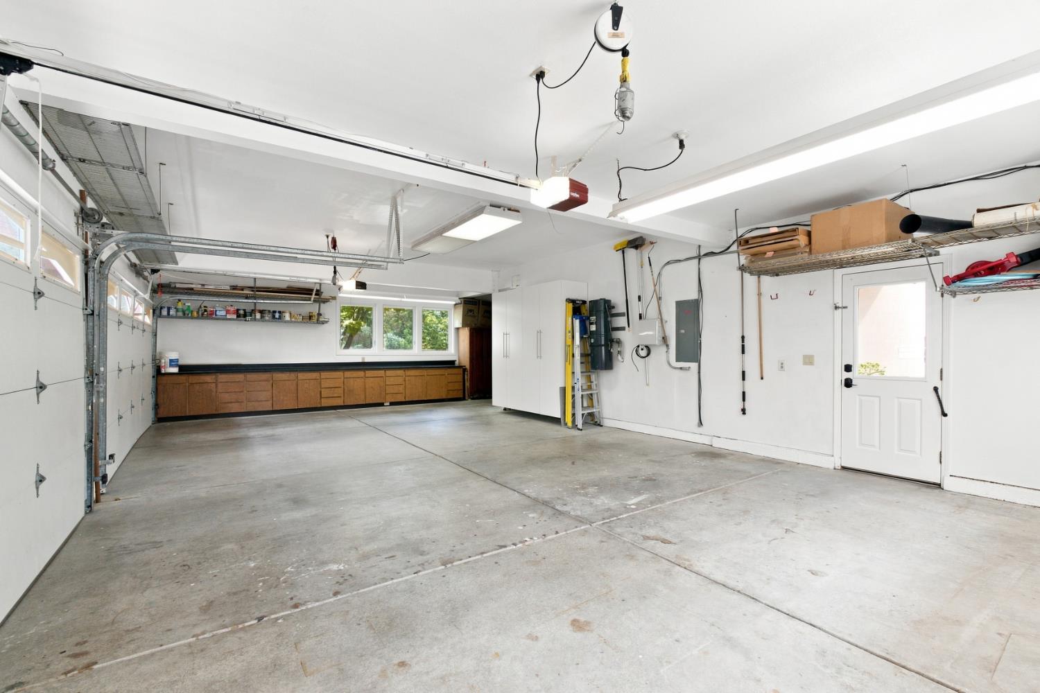 Property photo 47