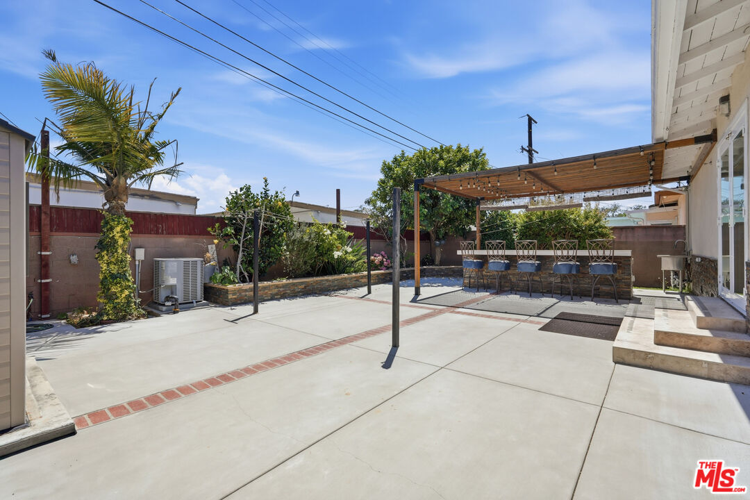 Property photo 30