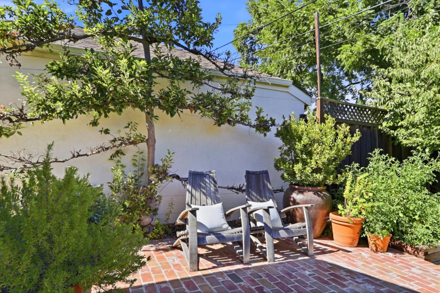 Property photo 40