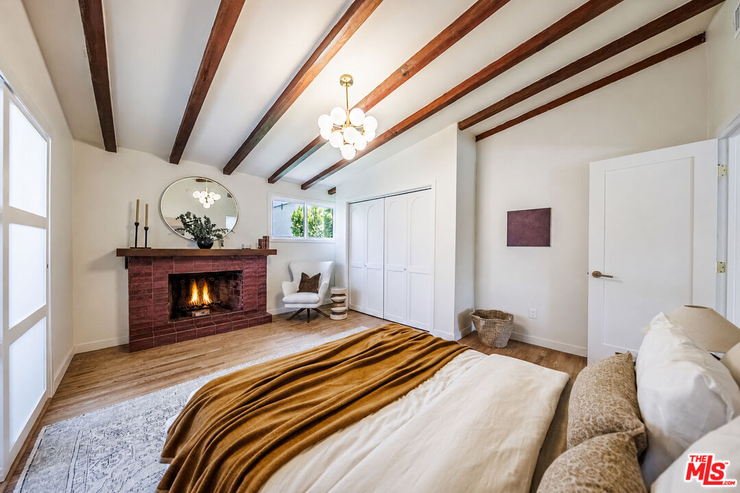 Property photo 33