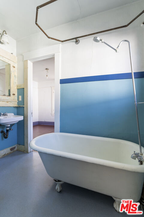 Property photo 22