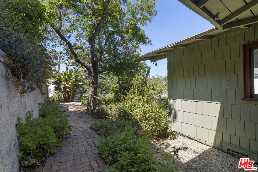 Property photo 30