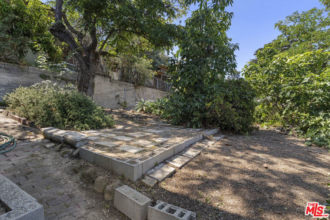 Property photo 34