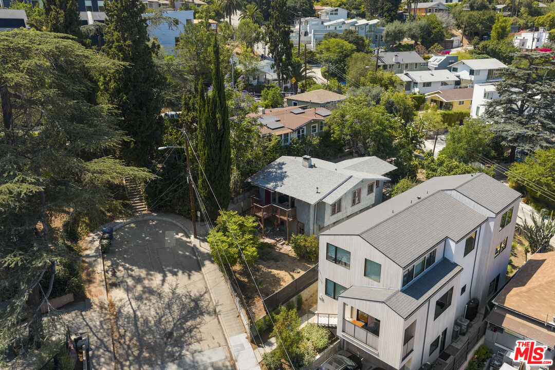 Property photo 38