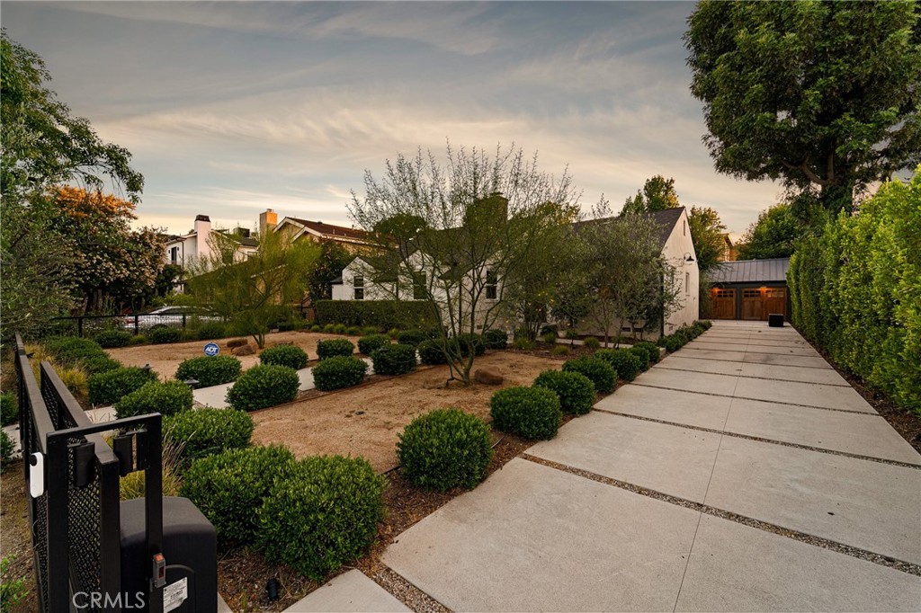 Property photo 48