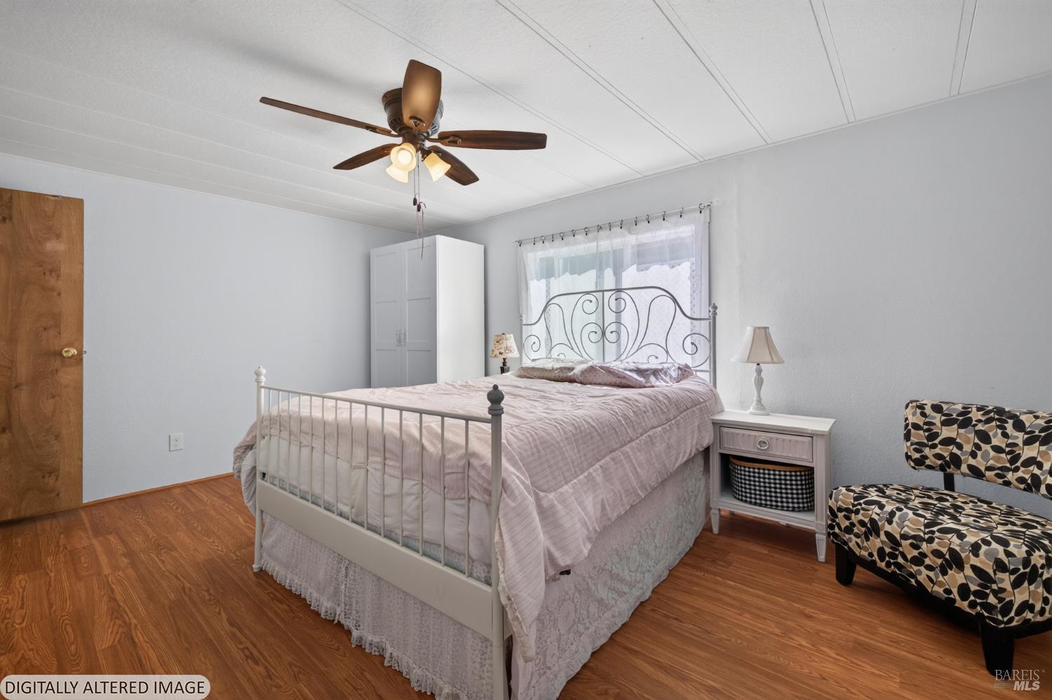 Property photo 24