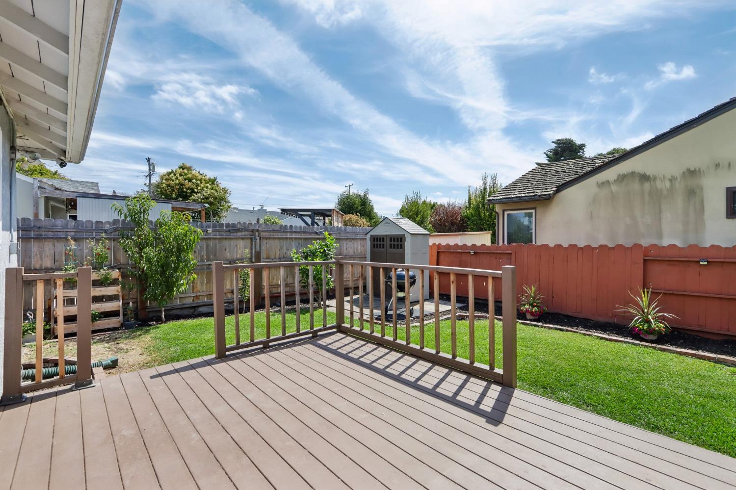 Property photo 33