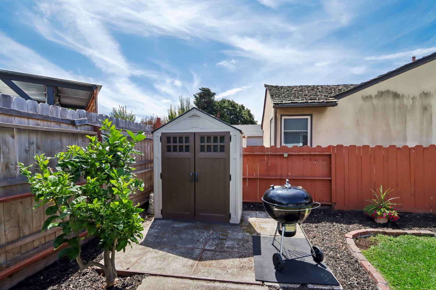 Property photo 37