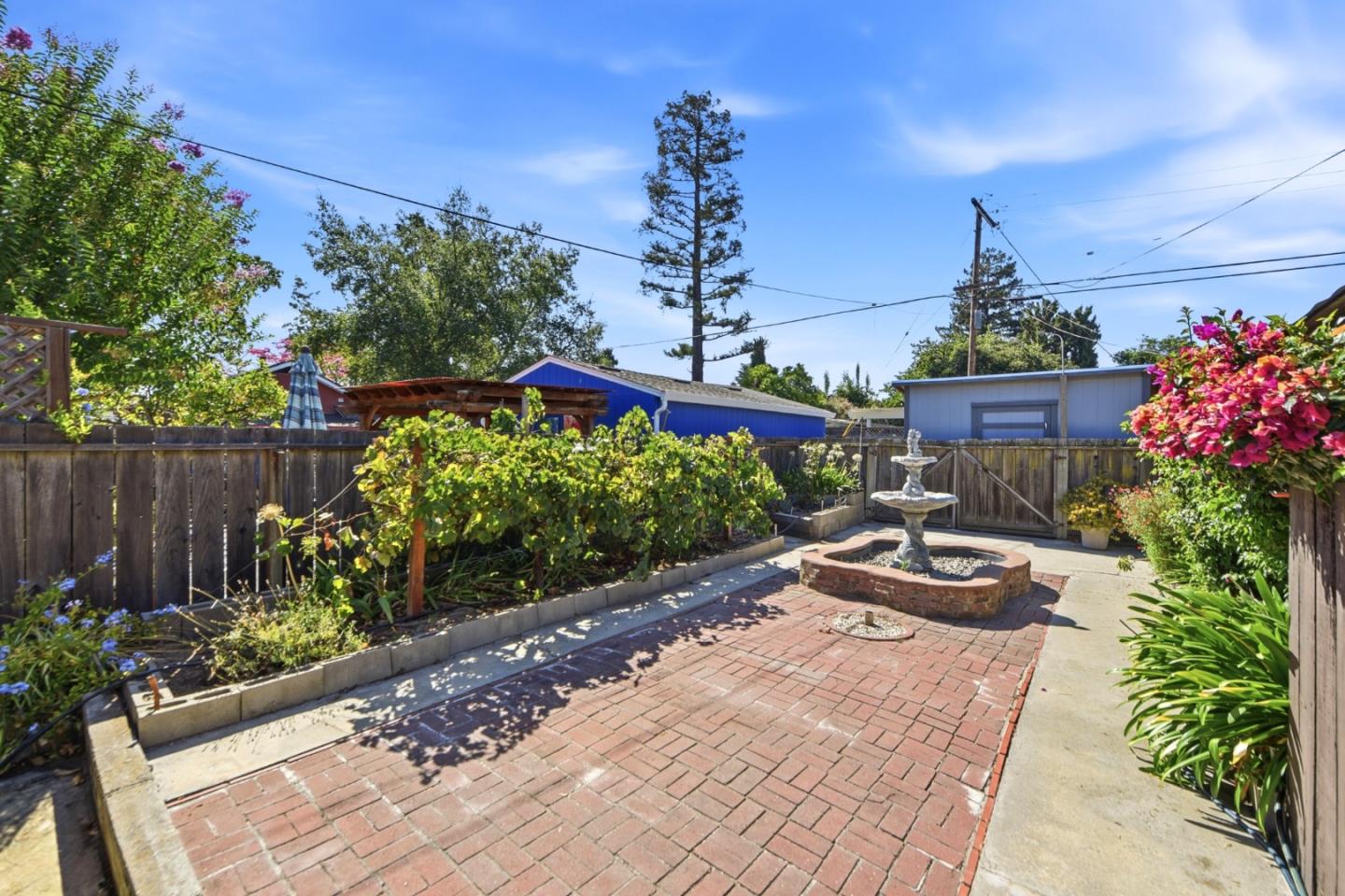 Property photo 37