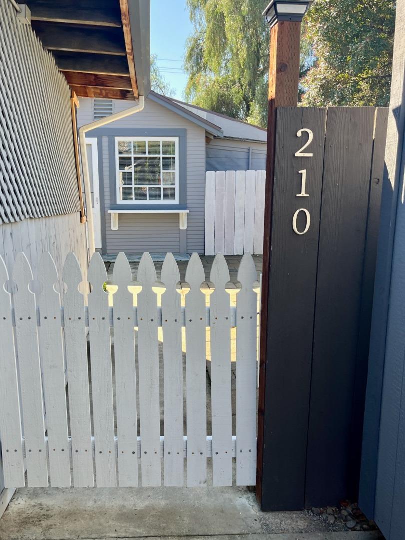 Property photo 41