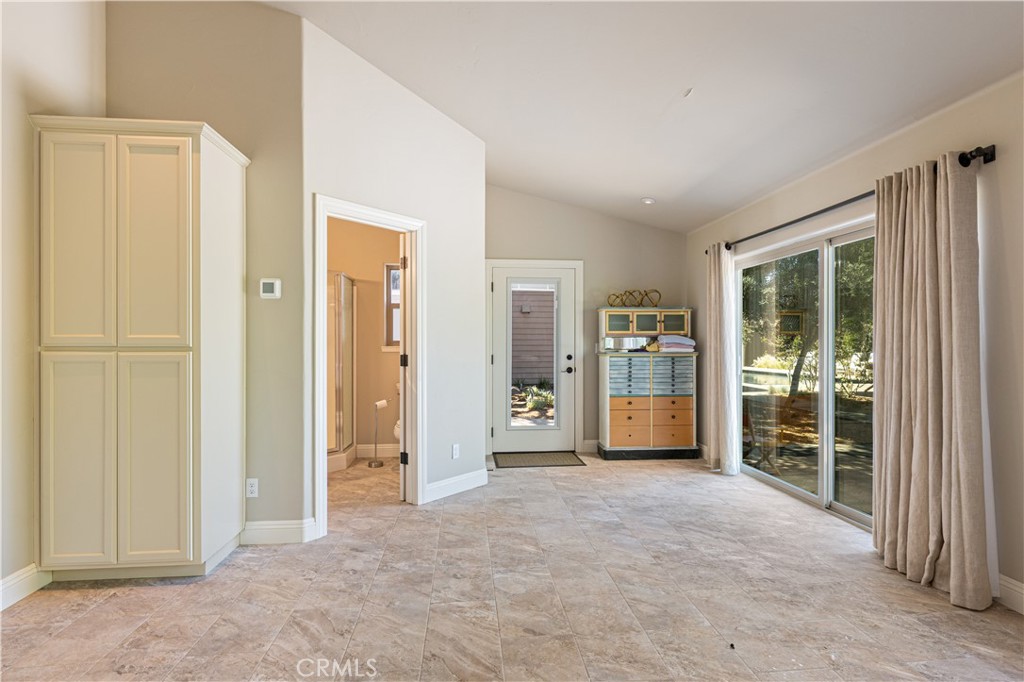 Property photo 44